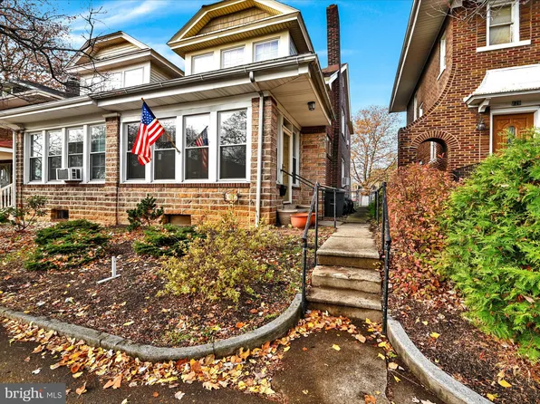 131 S 10th St, Lebanon, PA 17042