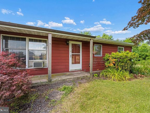 4th image of 4931 Feeser Rd W