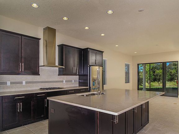 Gourmet Kitchen