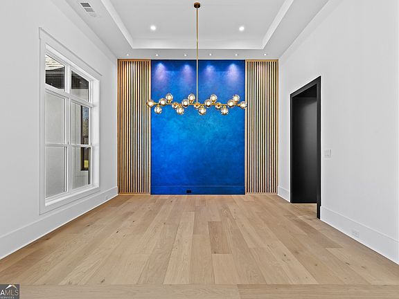 5th image of 6996 Deaton Henry Rd