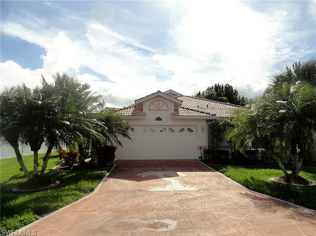 1st image of 3770 Schefflera Dr
