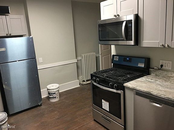 79 Brown St. #2 Waltham - South Waltham Unit Photo 3