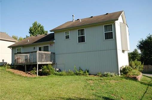 2nd image of 10518 Shelton Ave
