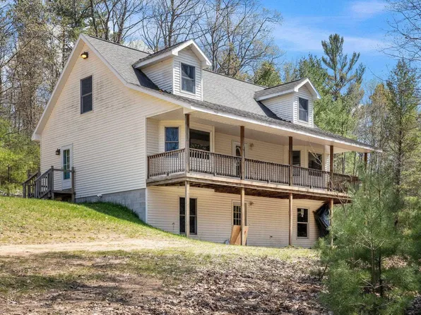 2976 Williamsburg Rd, Williamsburg, MI 49690