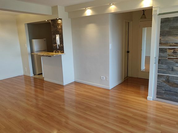 4th image of 10740 Queens Blvd APT 12H