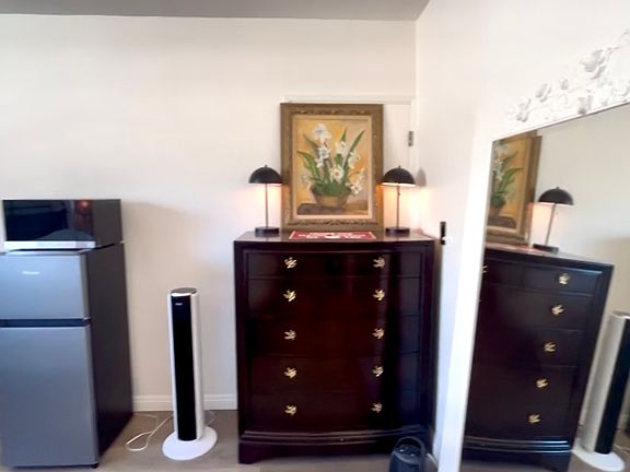 4th image of 1117 11th St APT 11