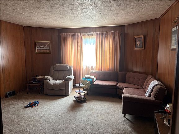 5th image of 260 6th St