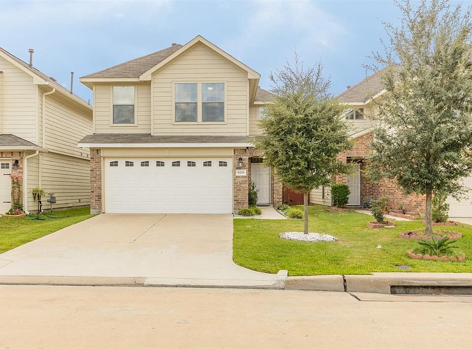 1st image of 9235 Dewberry Blossom Ln