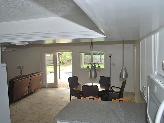 4th image of 4370 Meadowland Cir