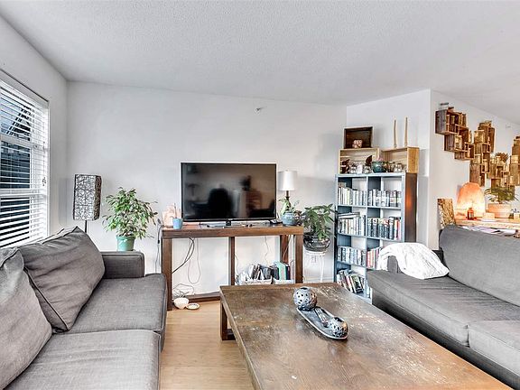 5th image of 1210 W 8th Ave #107
