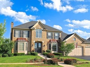 40W805 Ellis Johnson Ln, St Charles, IL 60175