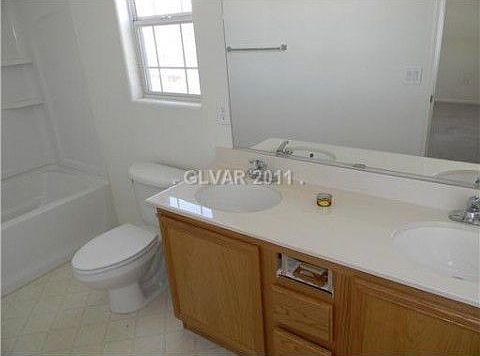 4th image of 112 Snow Dome Ave