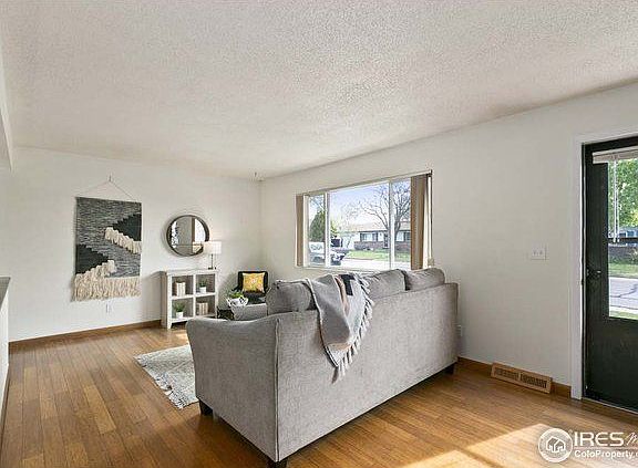 2nd image of 3505 Latham Ave