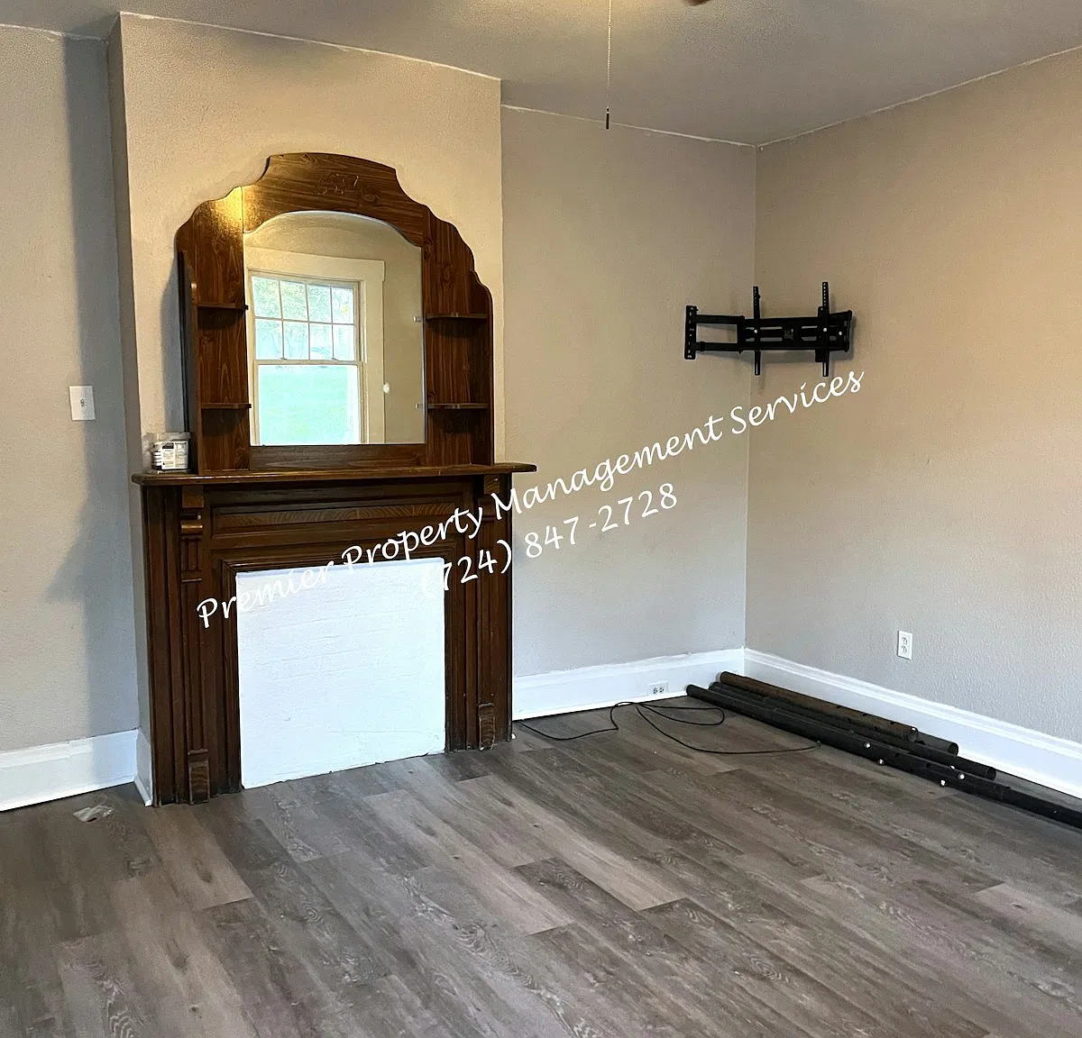 1011 10th Avenue — Photo 3