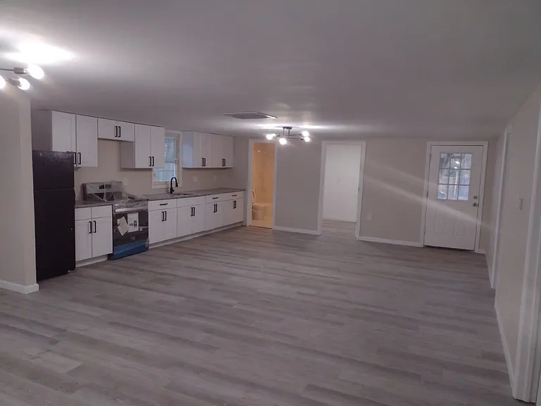 540 Ridgeview Ave — Photo 1