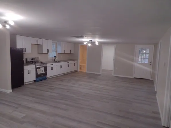 540 Ridgeview Ave, Browns Mills, NJ 08015