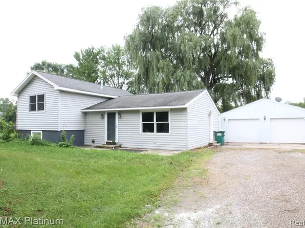 1973 Bock St, Owosso, MI 48867