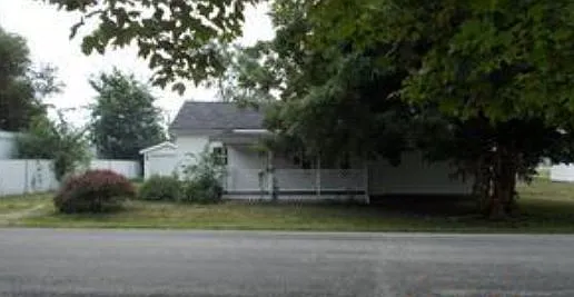 113 W Monroe St photo 1