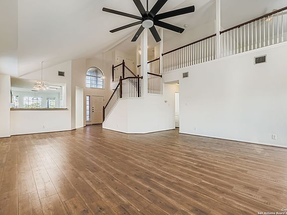5th image of 7726 Toumey Oak
