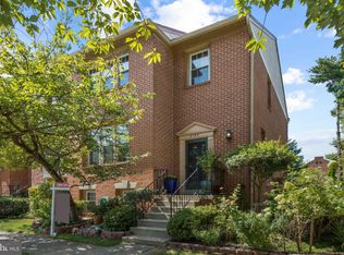 3147 Stratford Ct, Oakton, VA 22124