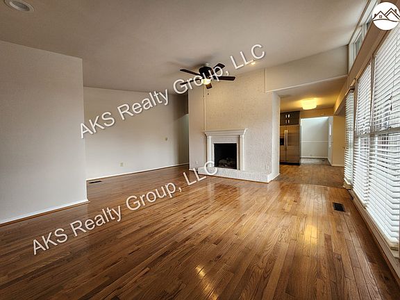 5th image of 1613 Stonewall Dr