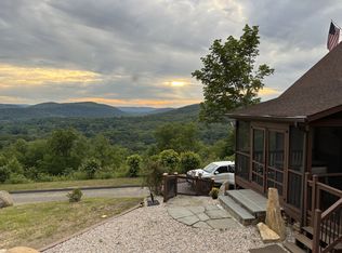 570 Long Mountain Rd, New Milford, CT 06776