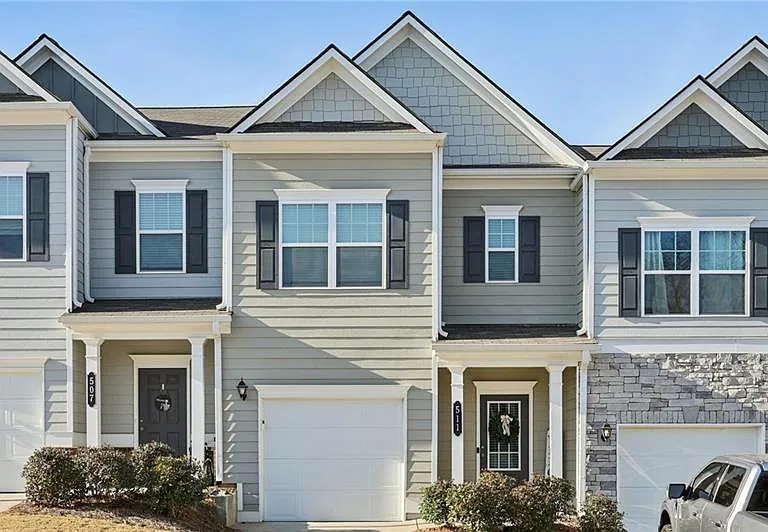 511 Ryan Ct #3 — Photo 3