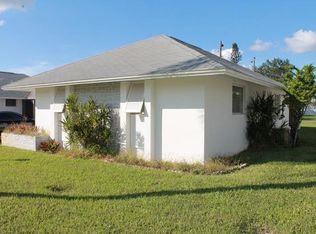 315 Maycrest Rd, Lehigh Acres, FL 33936