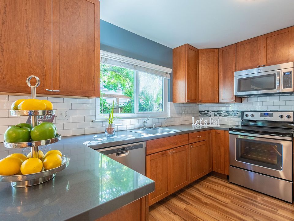 1st image of 108 Ross Ave APT 13