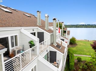 275 N Hayden Bay Dr #275, Portland, OR 97217