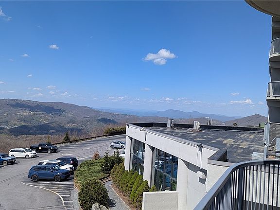 4th image of 303 Sugar Top Drive #2107