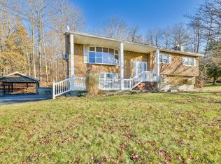 11 W Wind Rd, Pawling, NY 12564