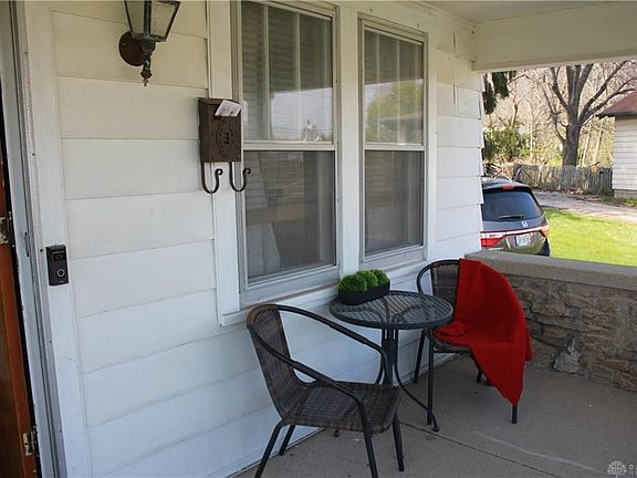 3rd image of 365 S Riverview Ave