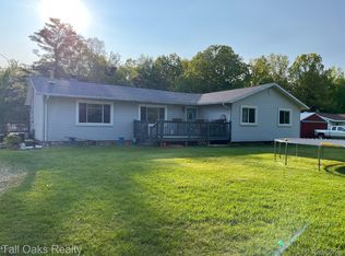 13620 East Rd, Montrose, MI 48457