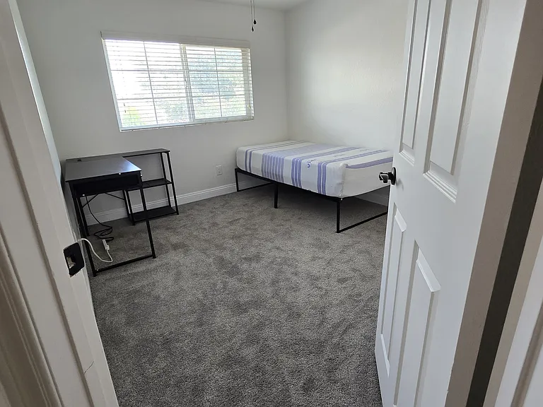 30557 Bayport Ln — Photo 12