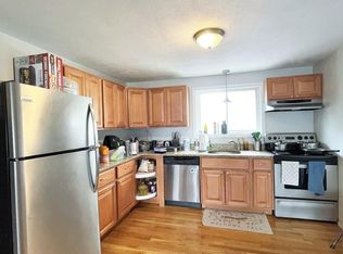 67 Montclair Ave #2F, Quincy, MA 02171