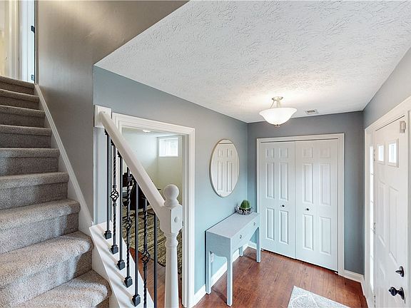 2nd image of 5115 Atterbury Ln