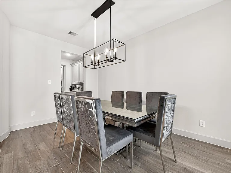 2506 Falling Fig Ln — Photo 8