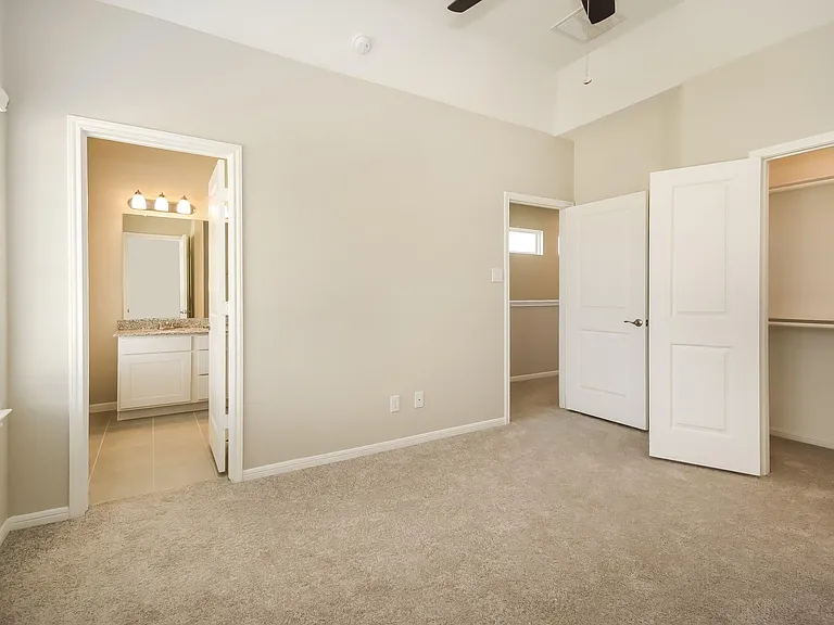 9757 Stewart Springs Blvd — Photo 6
