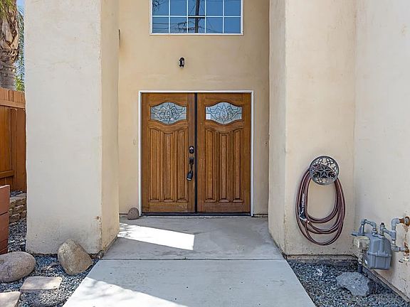 2nd image of 4041 C St