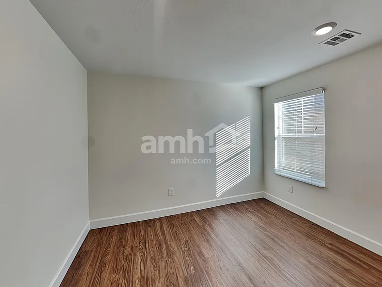 8185 Inhibition Ct — Photo 14