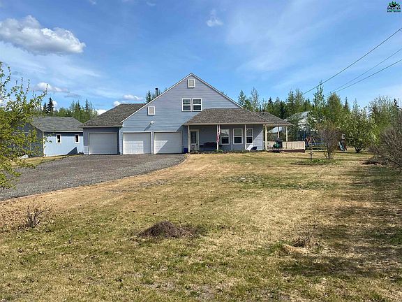 2nd image of 2135 Puella St