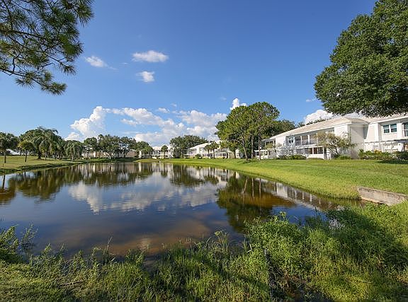 2nd image of 427 Cerromar Ln Unit 455