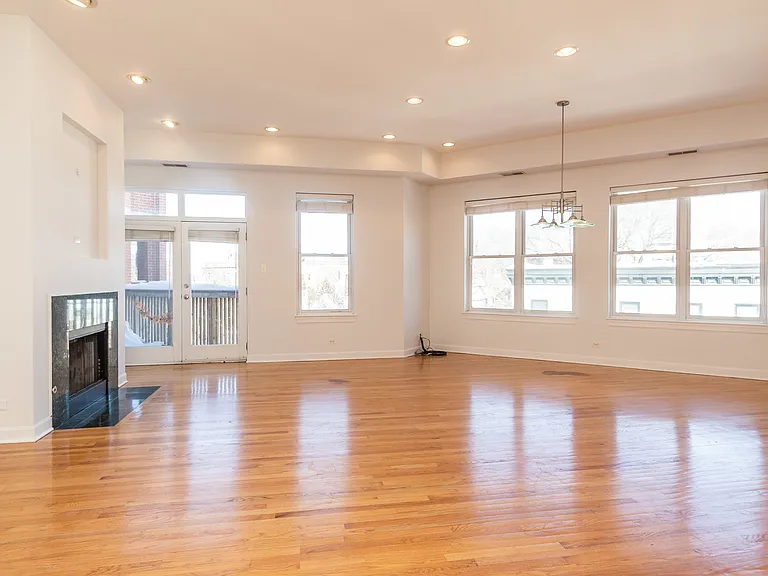 845 W Altgeld St #4D — Photo 8