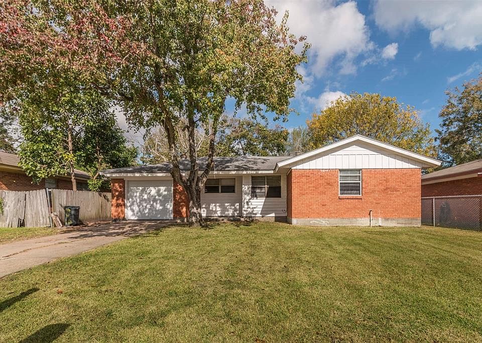 1st image of 3416 Oleander Ave