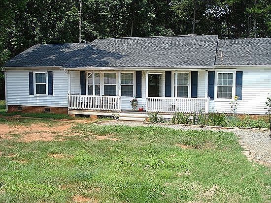 1st image of 1016 Candlewood Cir