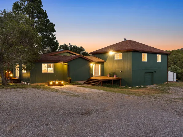123 Kuhn Dr, Tijeras, NM 87059