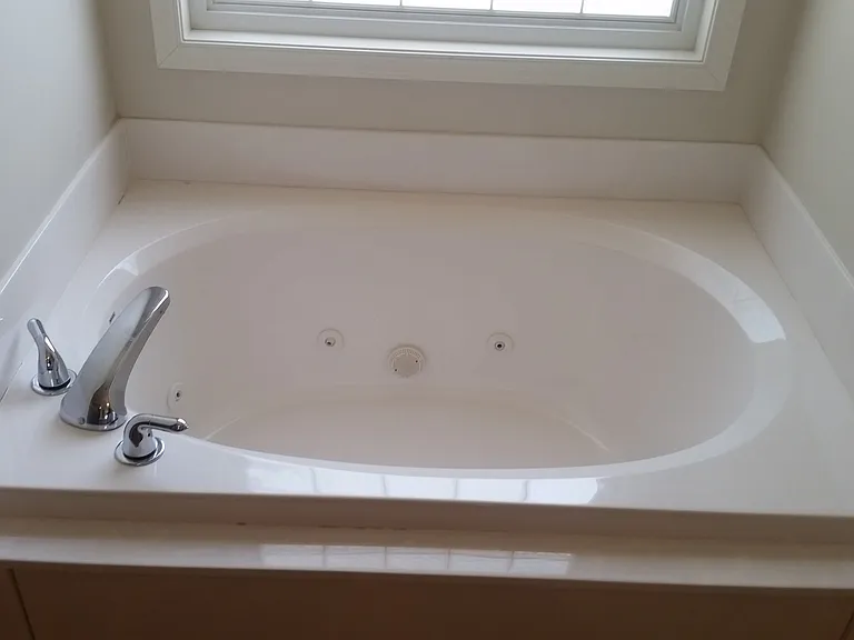 2740 Parview Way — Photo 13
