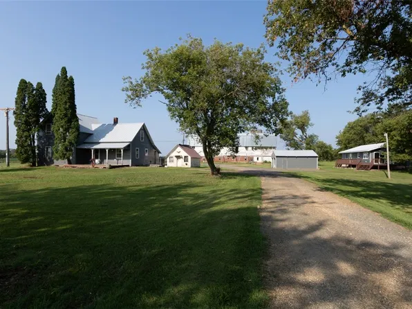 2121 Wi-35, Eureka, WI 54858