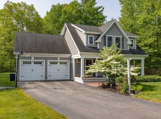 52 Tansy Ave, Stratham, NH 03885